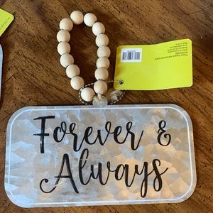 3 metal wall hangings